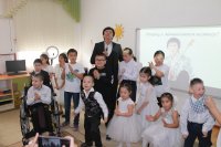 Өмірқұл Өтегенұлы Айниязов "Үміт" орталығында қонақта болды.